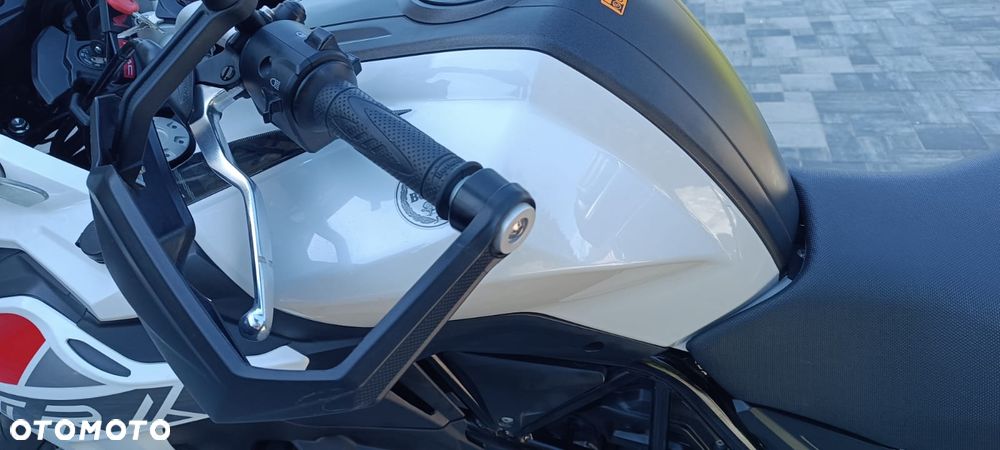 Benelli TRK 502X - 12