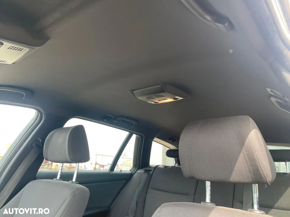 BMW Seria 3 320d - 3