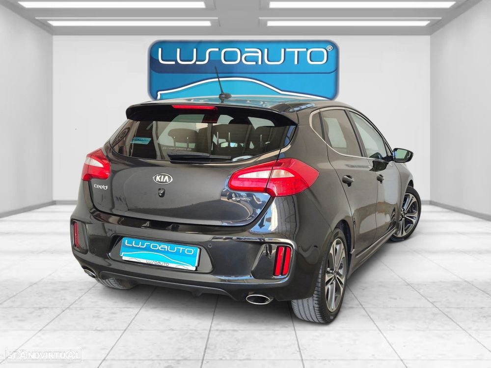 Kia Ceed 1.6 CRDi GT Line - 6