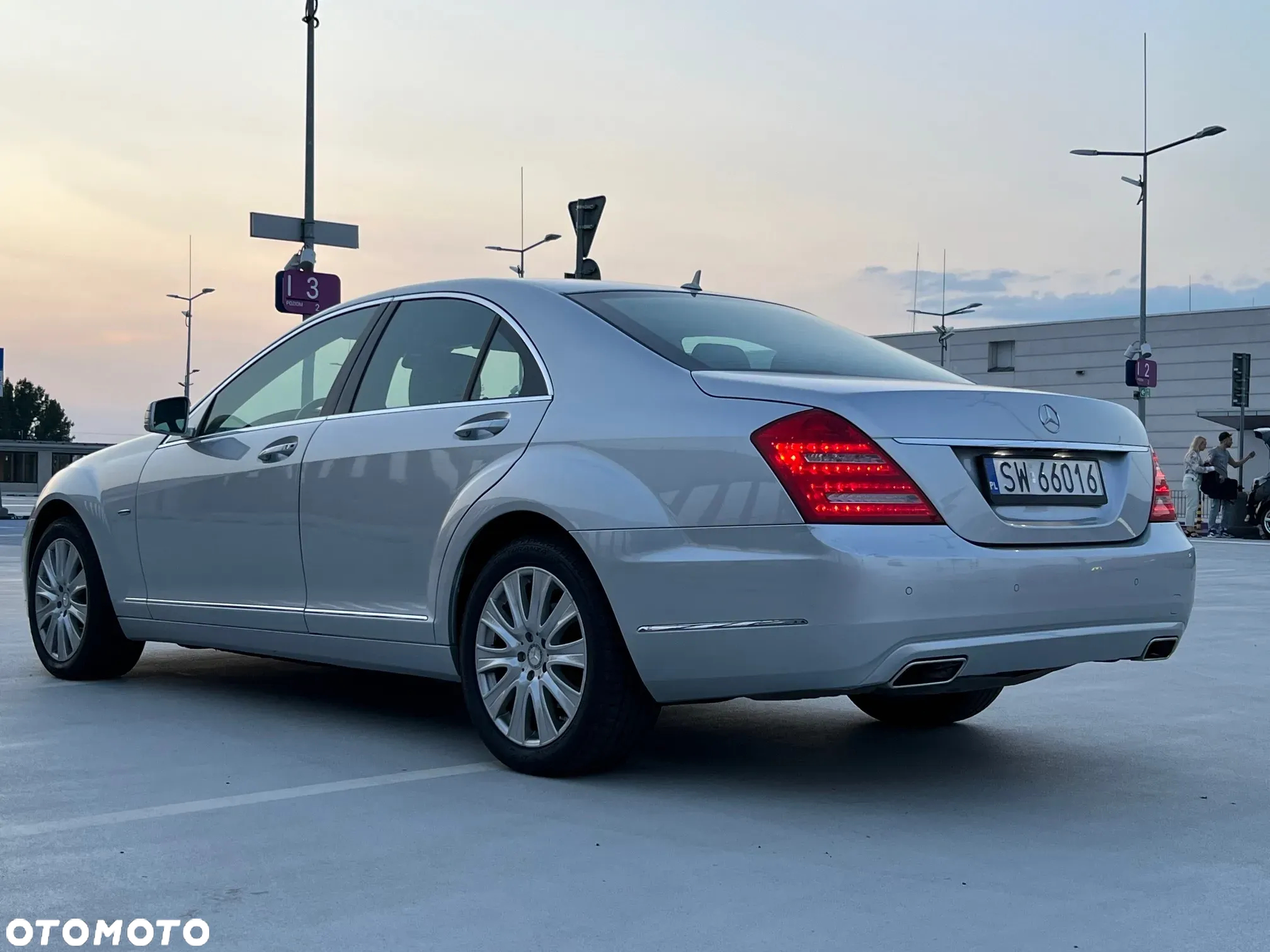 Mercedes-Benz Klasa S 350 (BlueTEC) d 4-Matic 7G-TRONIC - 7