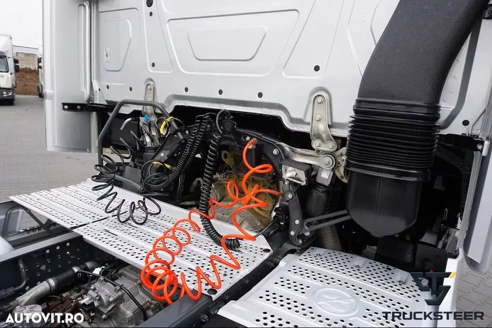 Mercedes-Benz Actros 1848 | Euro 6 | Xenon | Retarder | Full Spoiler - 23
