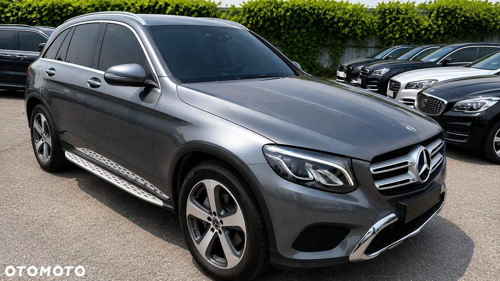 Mercedes-Benz GLC 300 4-Matic - 2