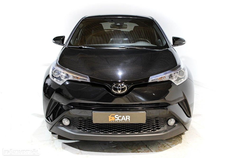 Toyota C-Hr 2019 photo 2