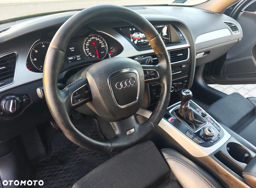 Audi A4 Avant 2.0 TDI DPF - 11