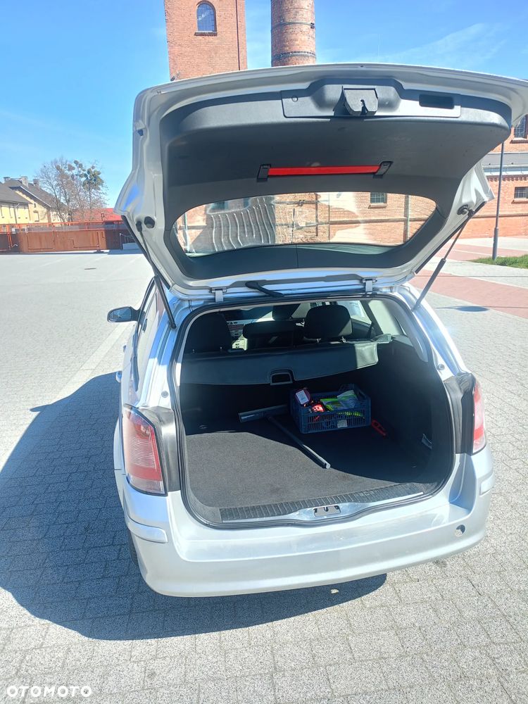 Opel Astra - 8