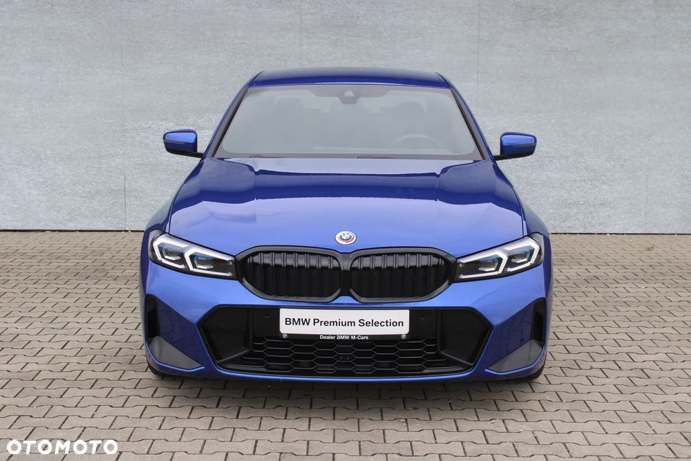 BMW Seria 3 330i xDrive M Sport sport - 4