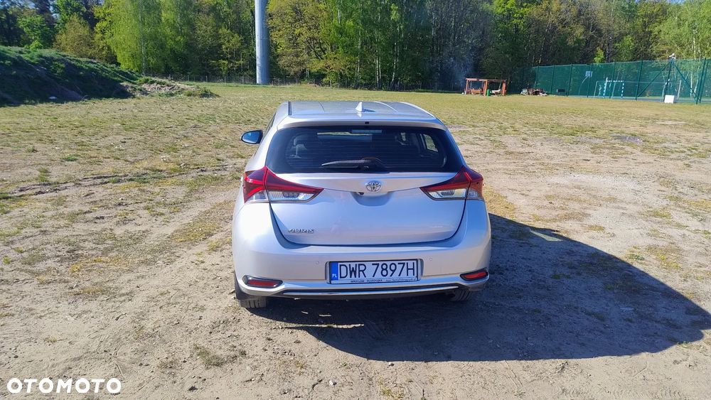 Toyota Auris 1.6 Classic Plus - 16
