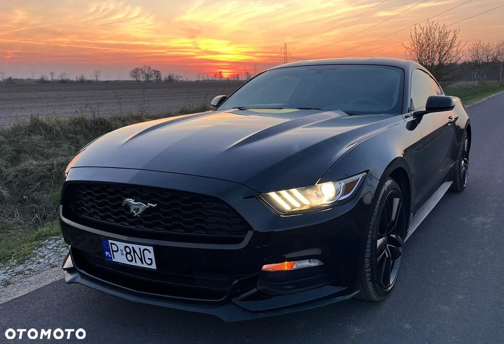 Ford Mustang 3.7 V6 - 1