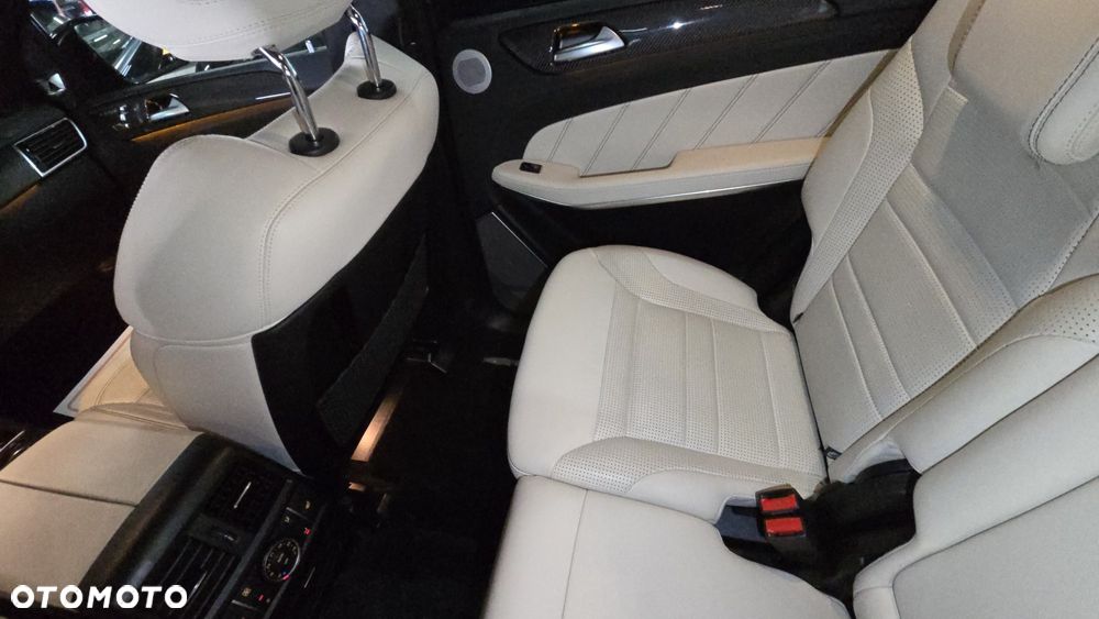 Mercedes-Benz GLS AMG 63 4-Matic - 11