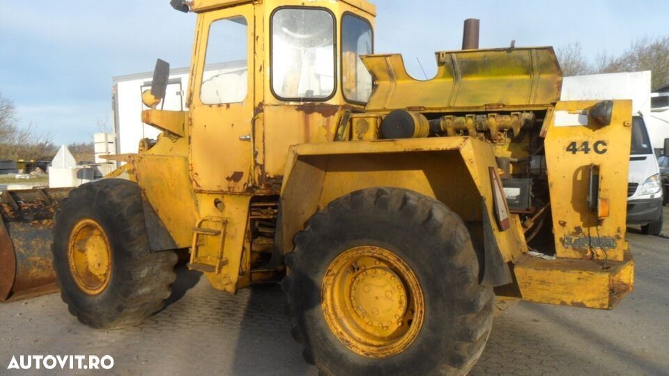 Dezmembrare utilaj de constructii HANOMAG 44C - 1