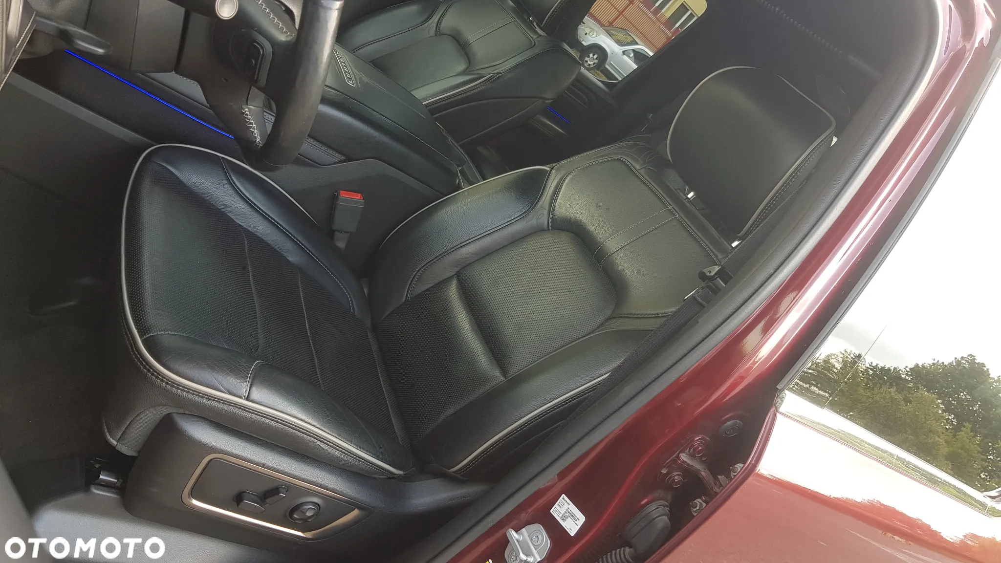RAM 1500 5.7 Crew Cab Limited - 7