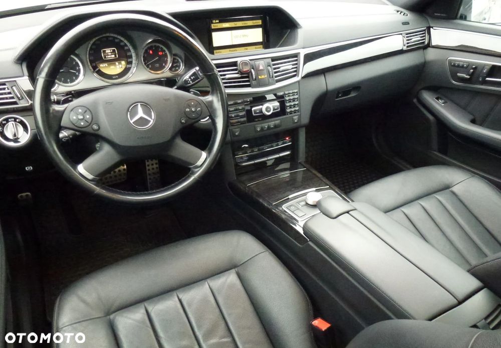 Mercedes-Benz Klasa E 350 4Matic BlueEFFICIENCY 7G-TRONIC - 8