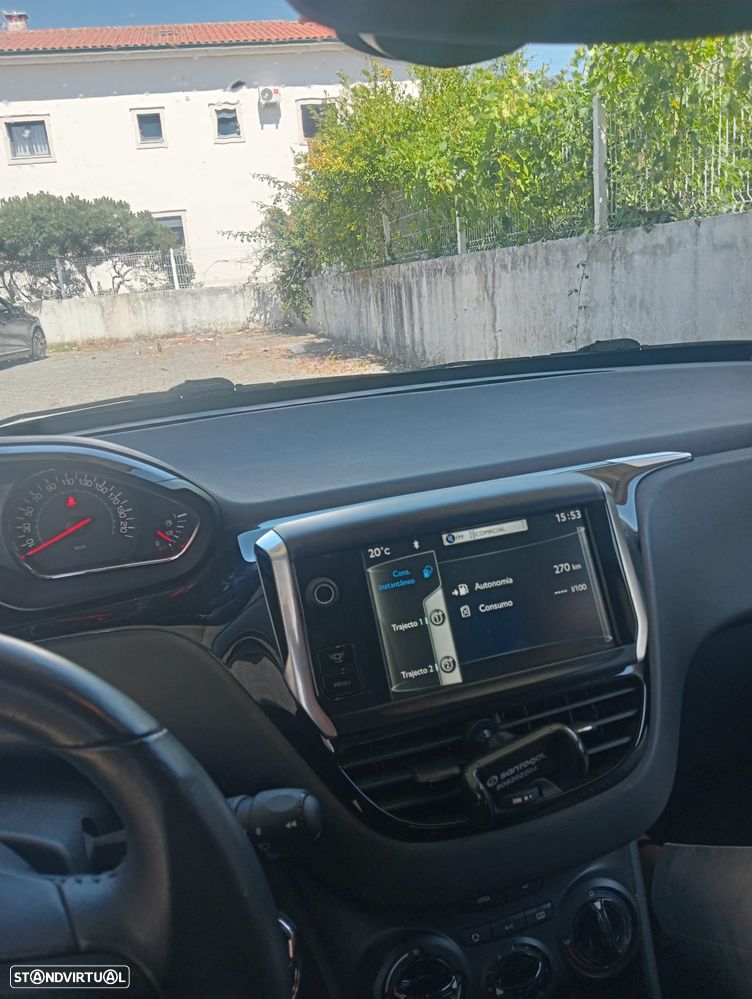 Peugeot 208 1.4 HDi - 17