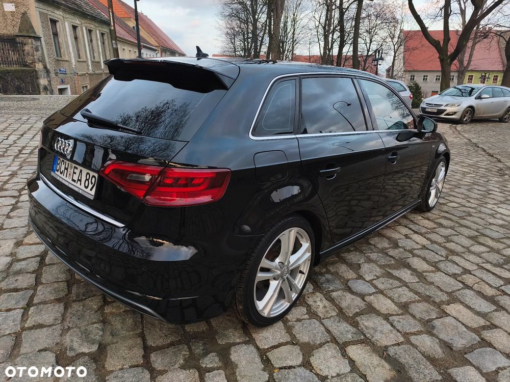 Audi A3 Sportback 2.0 TDI S tronic S line Sportpaket - 5