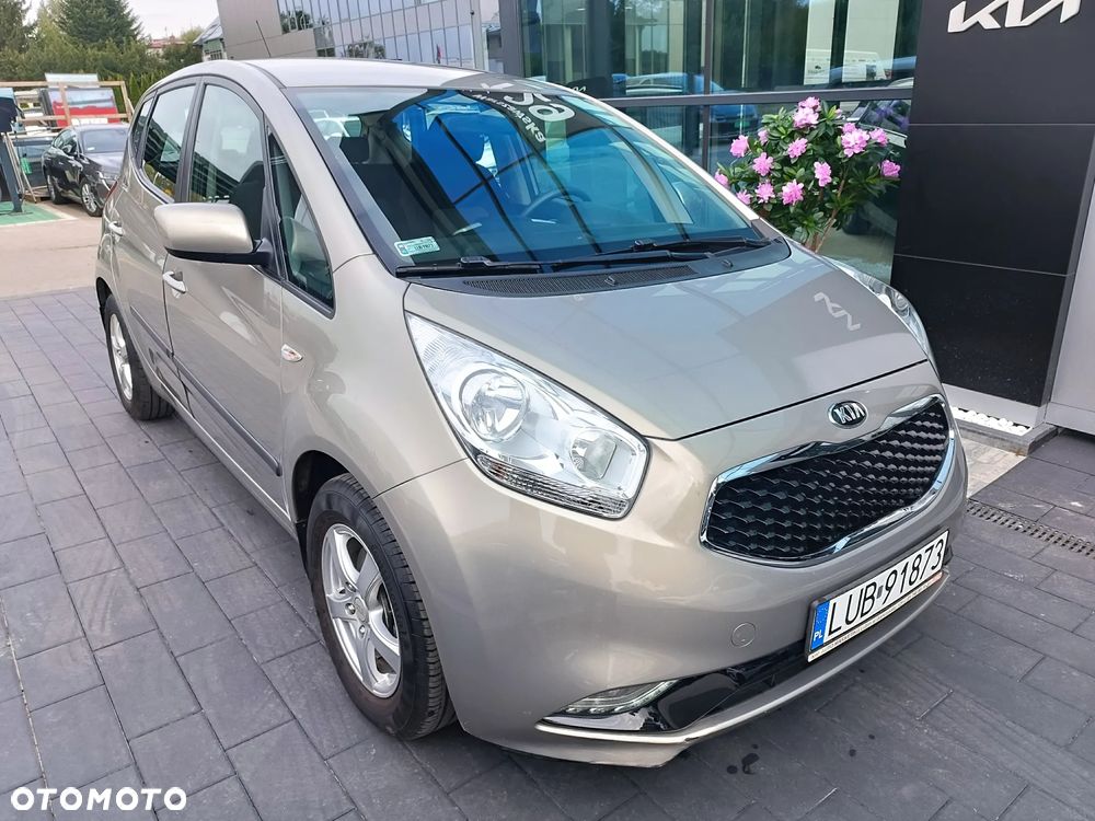Kia Venga - 6