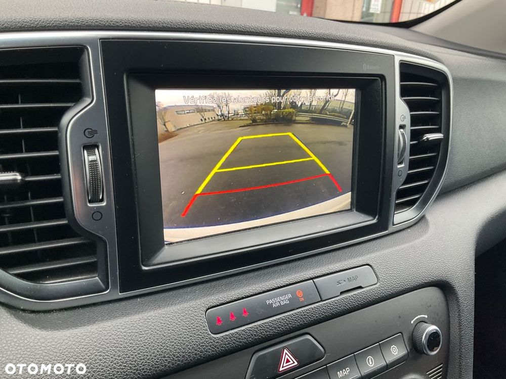 Mitsubishi Outlander 2.0 4WD Top - 28