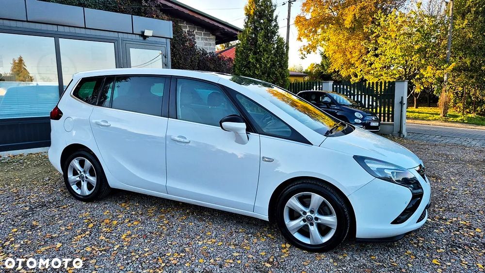 Opel Zafira 1.6 T SIDI Cosmo S&S - 7