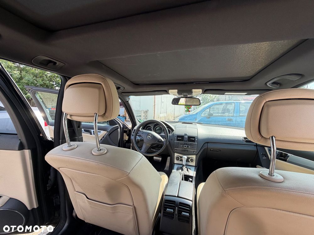 Mercedes-Benz Klasa C 350 CDI BlueEff Avantgarde 4-Matic - 15