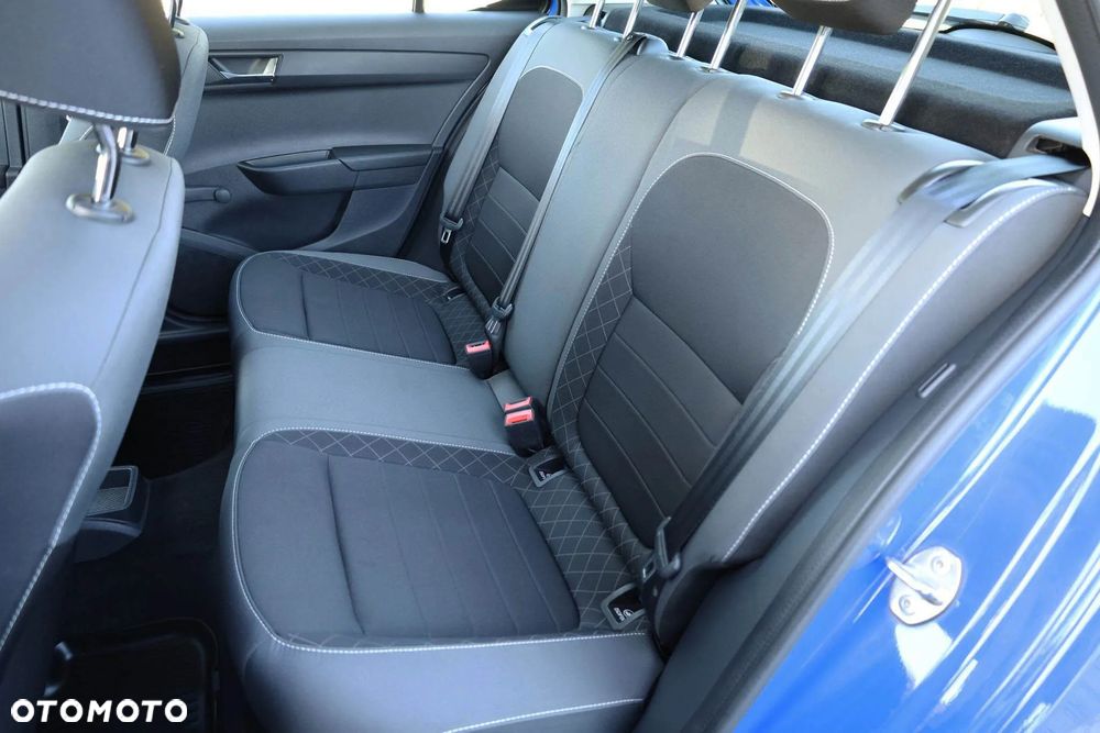 Skoda Fabia 1.0 Ambition Plus - 30