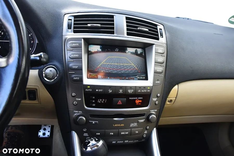 Lexus IS 250 Prestige - 23