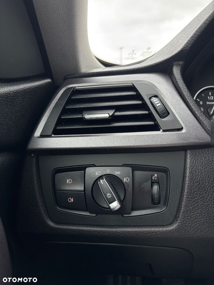 BMW Seria 4 418d - 28