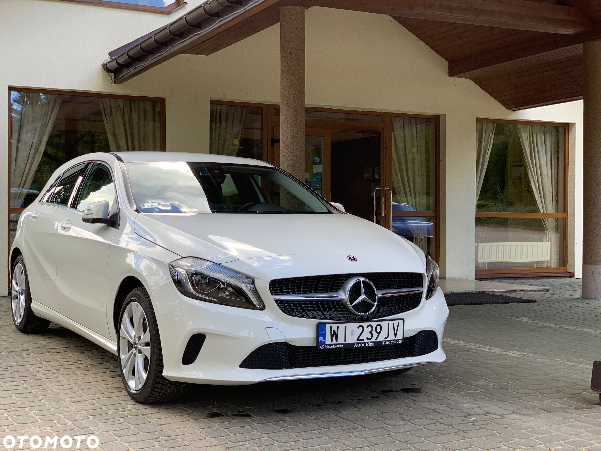 Mercedes-Benz Klasa A 180 d 7G-DCT Urban - 6