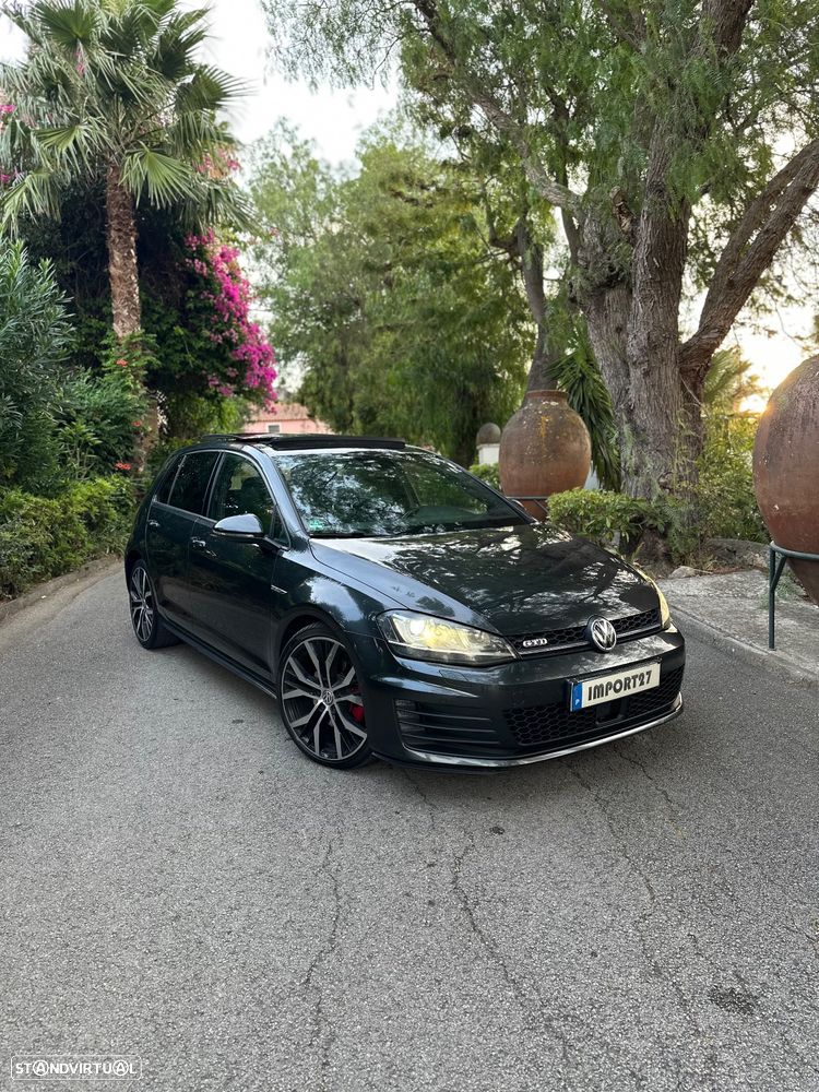 VW Golf 2.0 TDi GTD DSG - 7