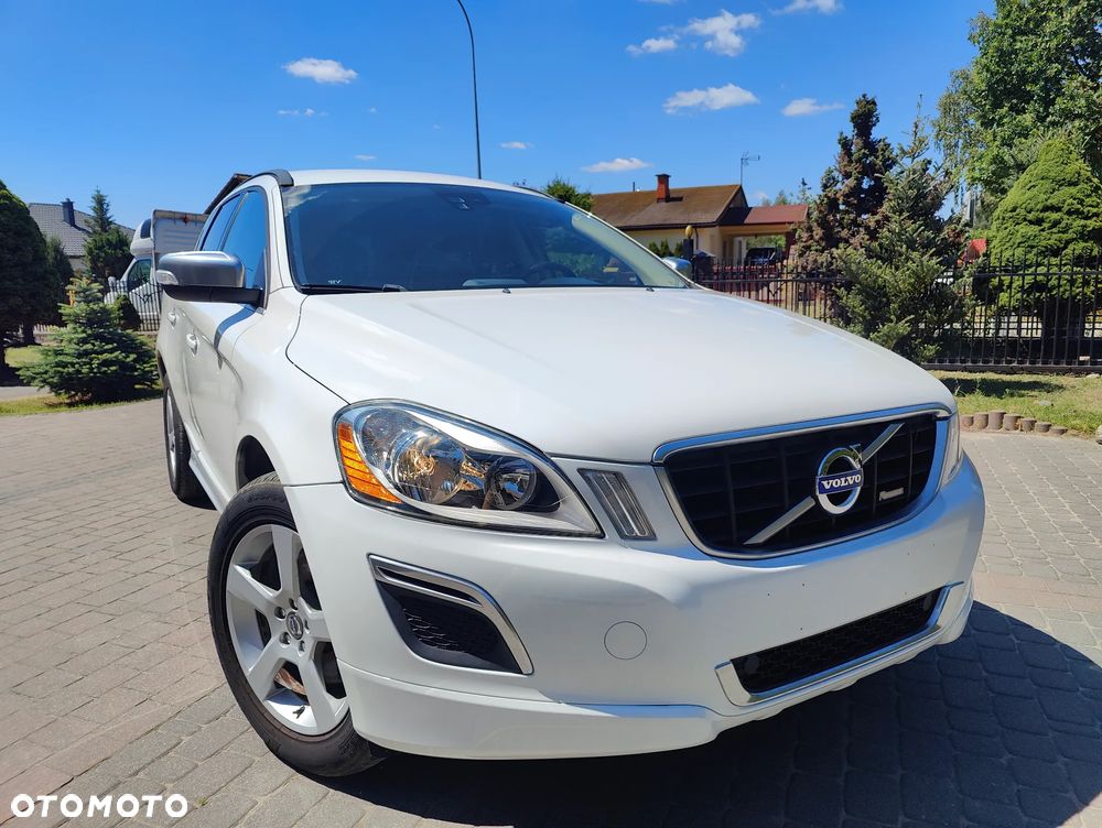Volvo XC 60 D5 AWD R-Design - 31