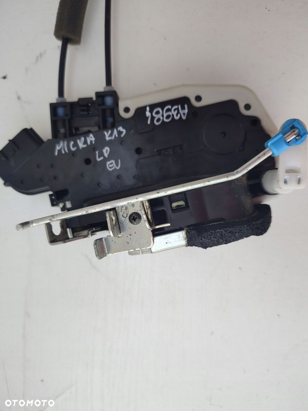 Zamek drzwi lewy przód NISSAN MICRA IV K13 LIFT EU 4PIN 75TYS PRZEBIEGU - 4