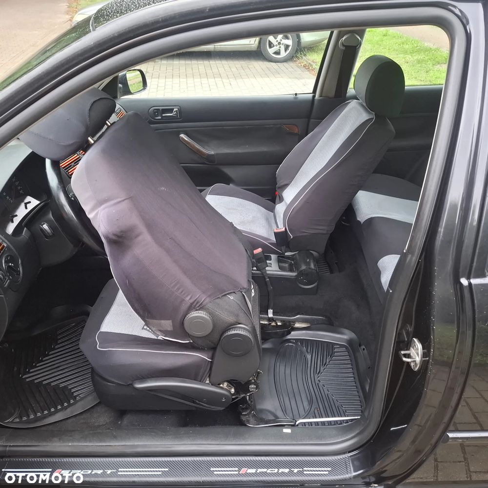 Volkswagen Golf 1.9 TDI GTI - 6