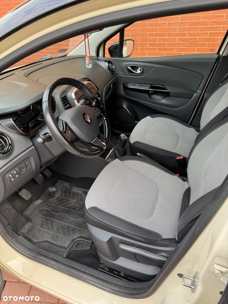 Renault Captur 0.9 Energy TCe Intens EU6 - 11