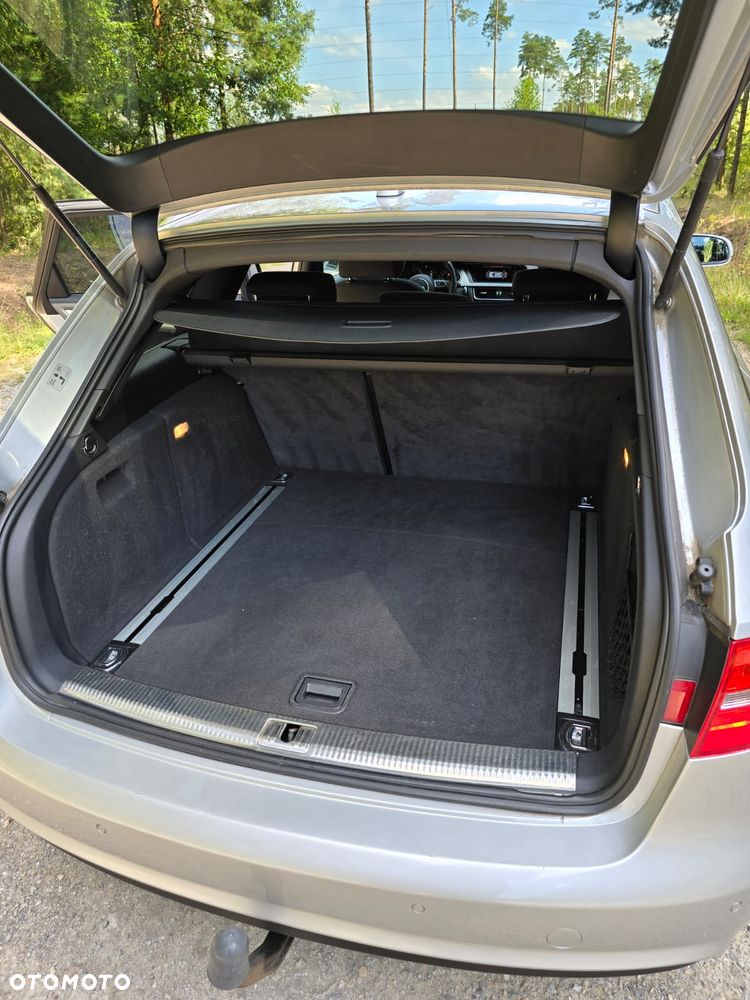Audi A4 Avant 2.0 TDI - 9