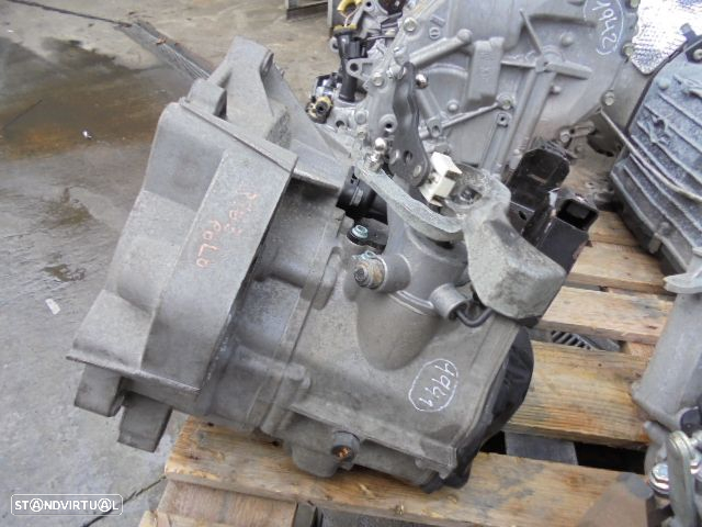 Caixa Velocidades GSB VW POLO 9N FASE 1 2004 1.2I 65CV 3P CINZENTO ESCURO GASOLINA 5V - 3