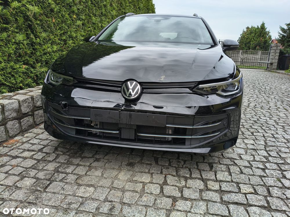 Volkswagen Golf 1.5 eTSI OPF DSG Energy - 7