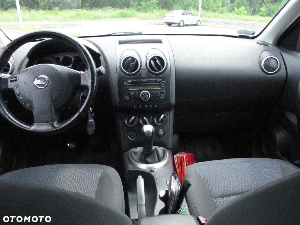Nissan Qashqai+2 - 5