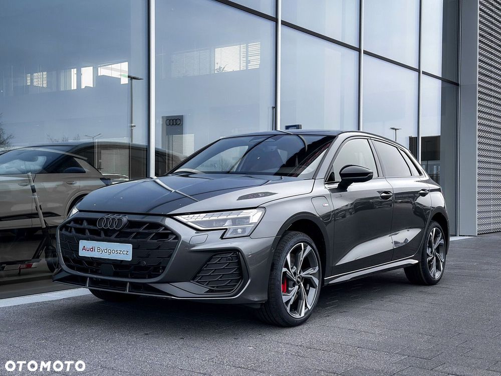 Audi A3 Sportback - 2