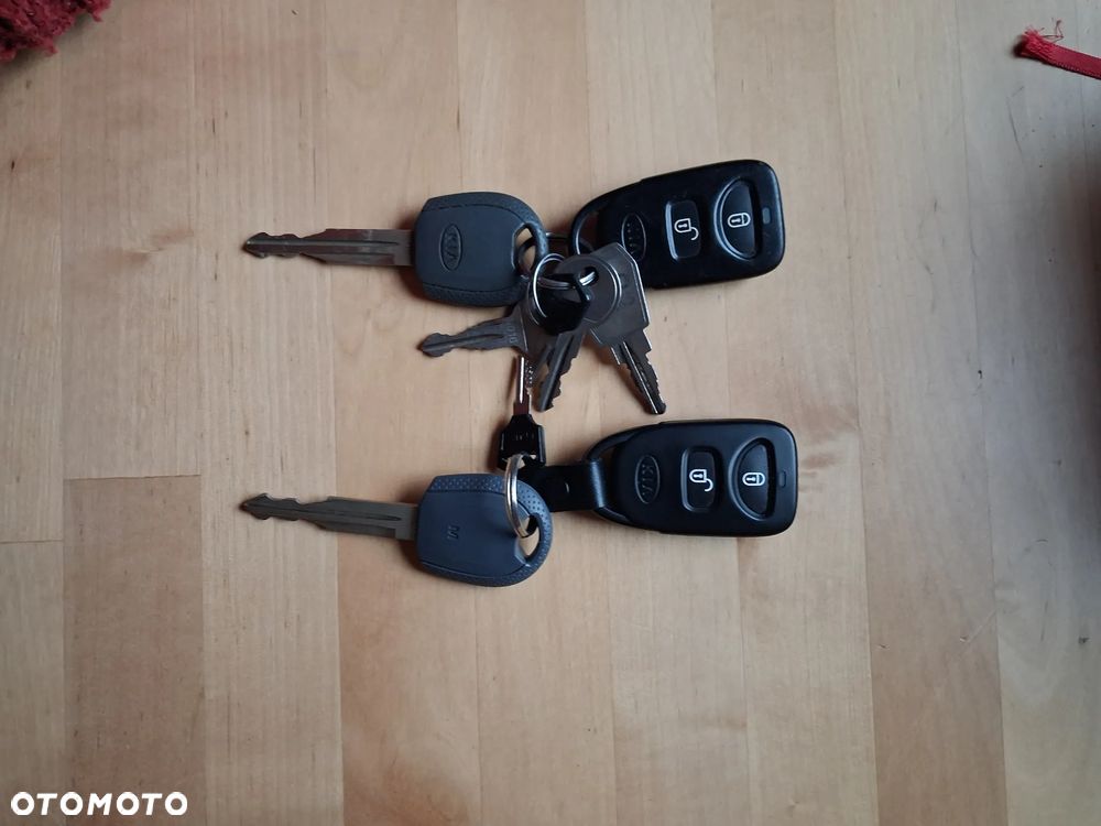 Kia Sportage 2.0 CRDi Escape - 13