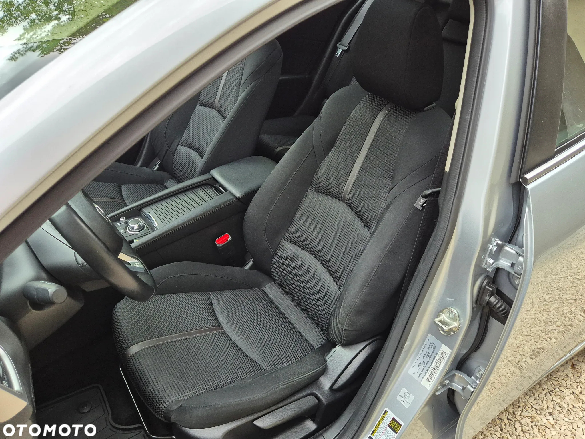 Mazda 3 - 6