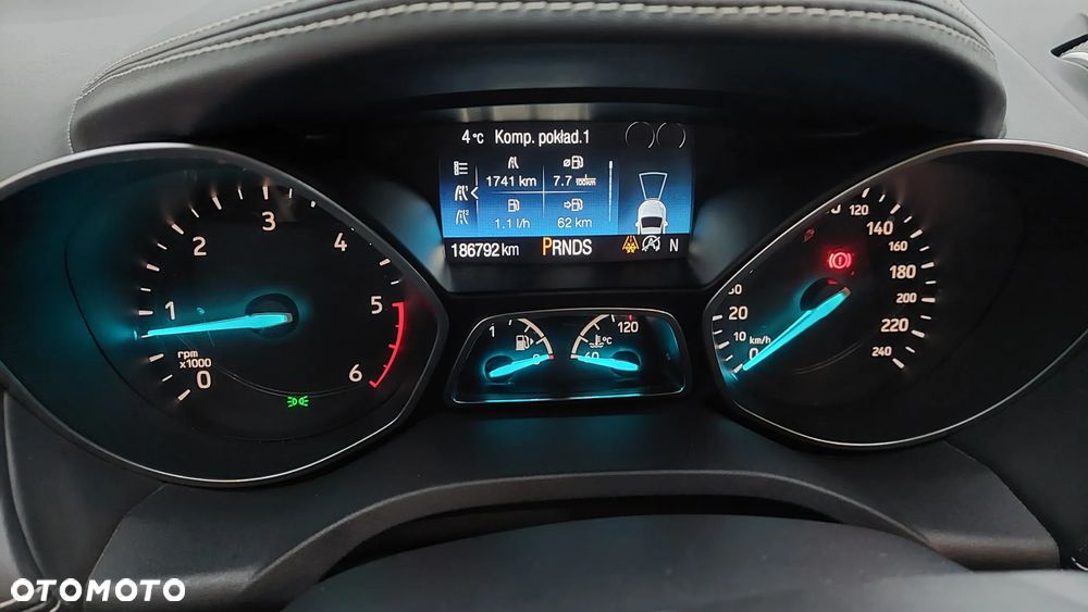 Ford Kuga 2.0 TDCi 4x4 Vignale - 20