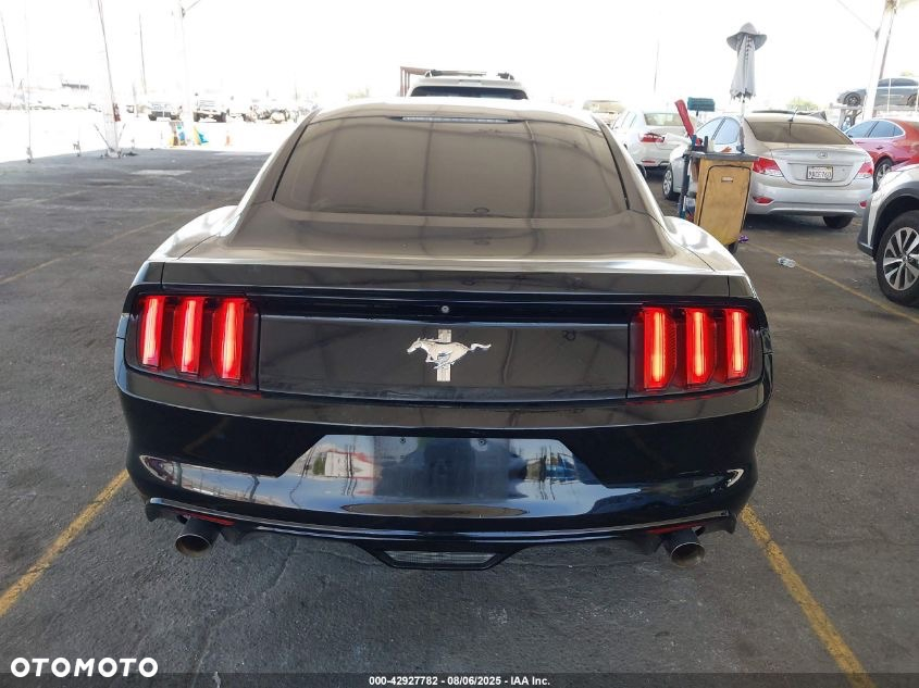 Ford Mustang 3.7 V6 Premium - 2