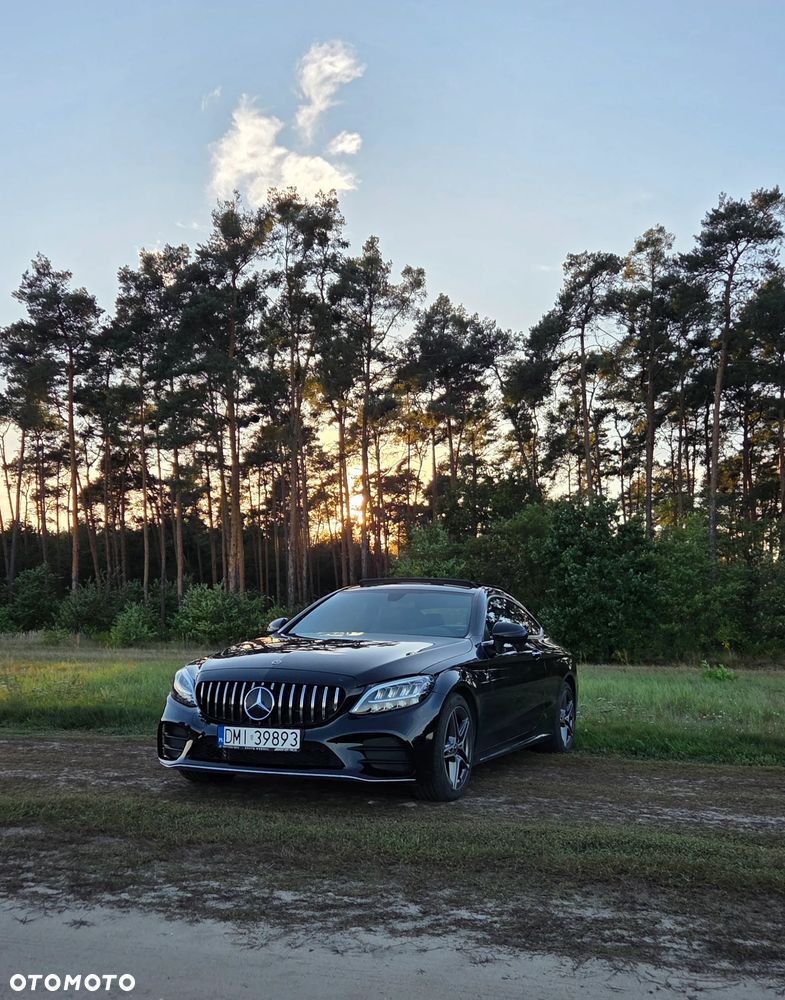 Mercedes-Benz Klasa C 300 4Matic 9G-TRONIC AMG Line Plus - 1