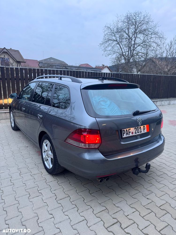 Volkswagen Golf 2.0 TDI DPF MATCH - 3