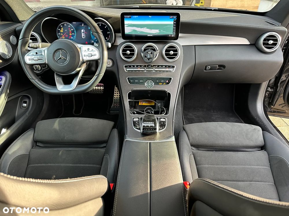 Mercedes-Benz Klasa C 300 d 4MATIC 9G-TRONIC - 6