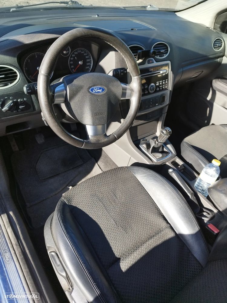 Ford Focus SW 1.6 TDCi Titanium - 4