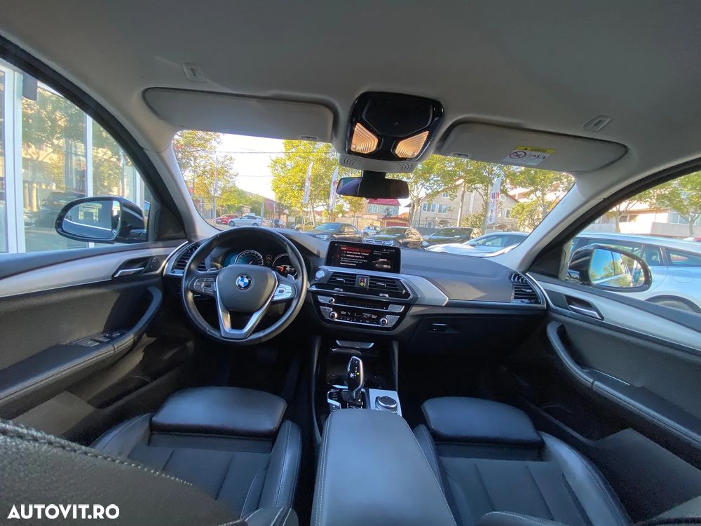 BMW X4 xDrive20d xLine - 25