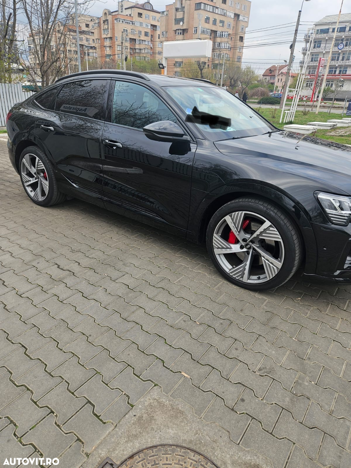 Audi Q8 e-tron 55 quattro S Line - 19