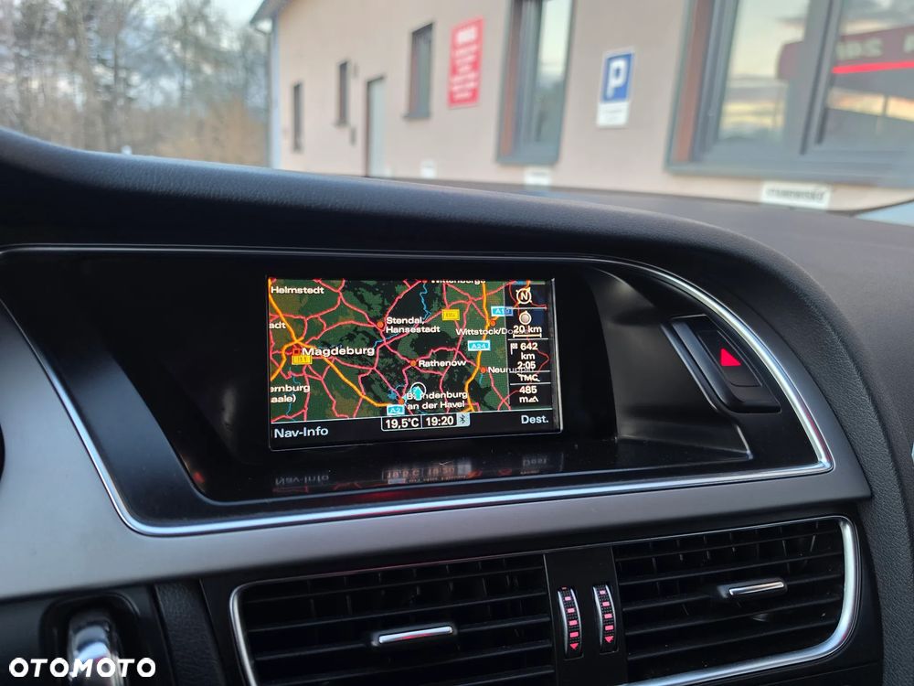 Audi A4 Avant 2.0 TDI Quattro S tronic - 21