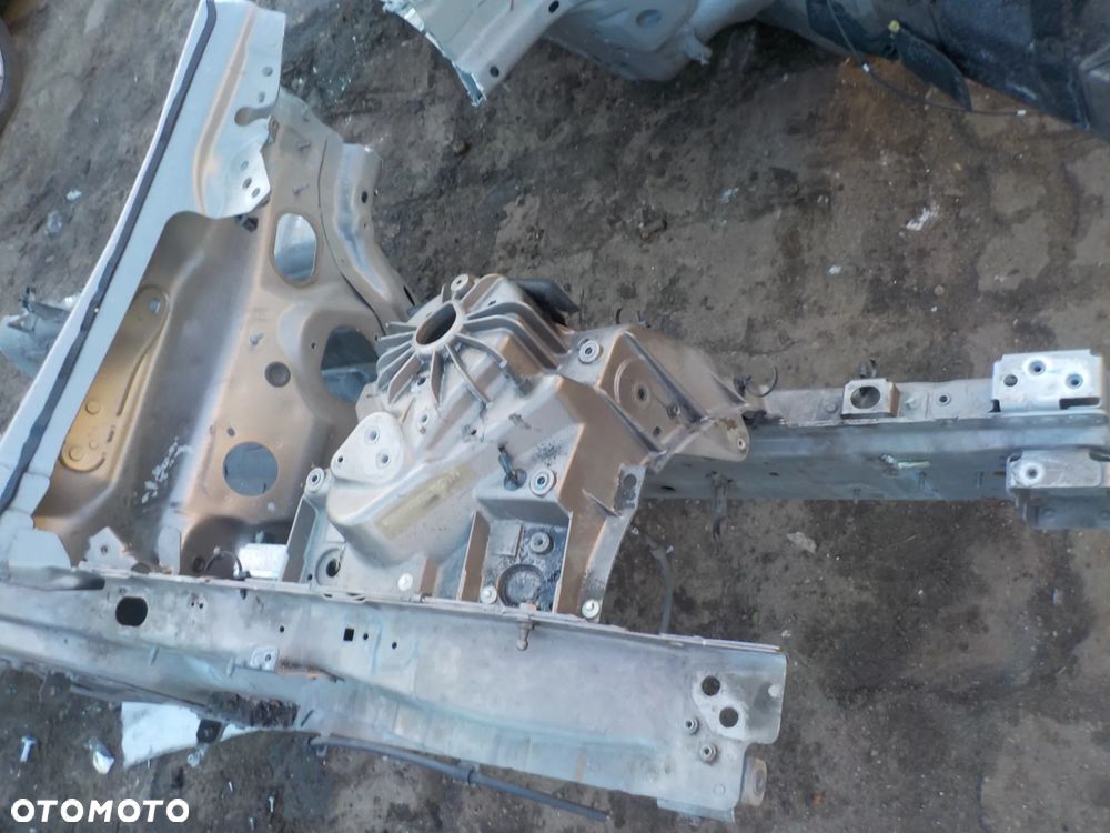 JAGUAR XF X260 ĆWIARTKA PODŁUŻNICA PRAWA - 2