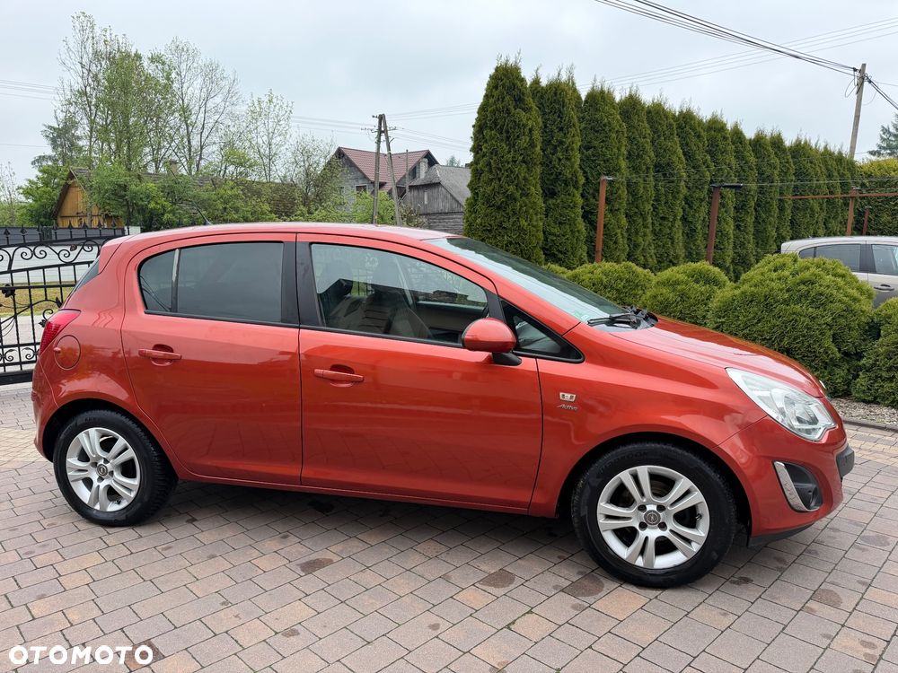 Opel Corsa 1.4 16V Active - 19