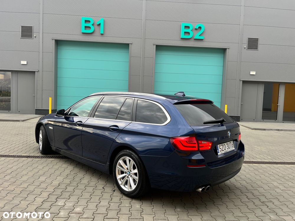 BMW Seria 5 520d Sport-Aut - 4
